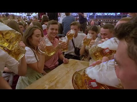 🍺 Oktoberfest Tours: Beer Festival Fun 🍻🎉