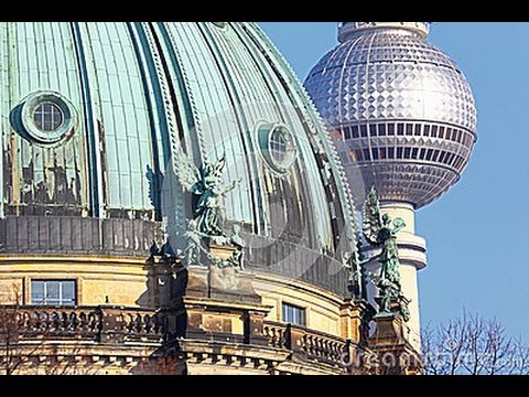 🏙️ Berlin TV Tower: Panoramic Views 🏙️🌇